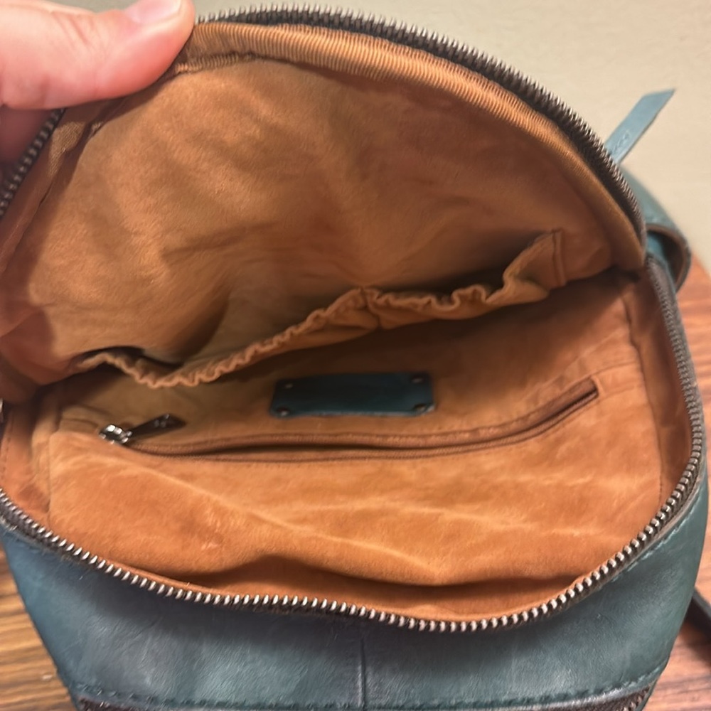 EUC Teal Blue Green Patricia Nash Leather Woven Backpack Bag Purse - Picture 4 of 7